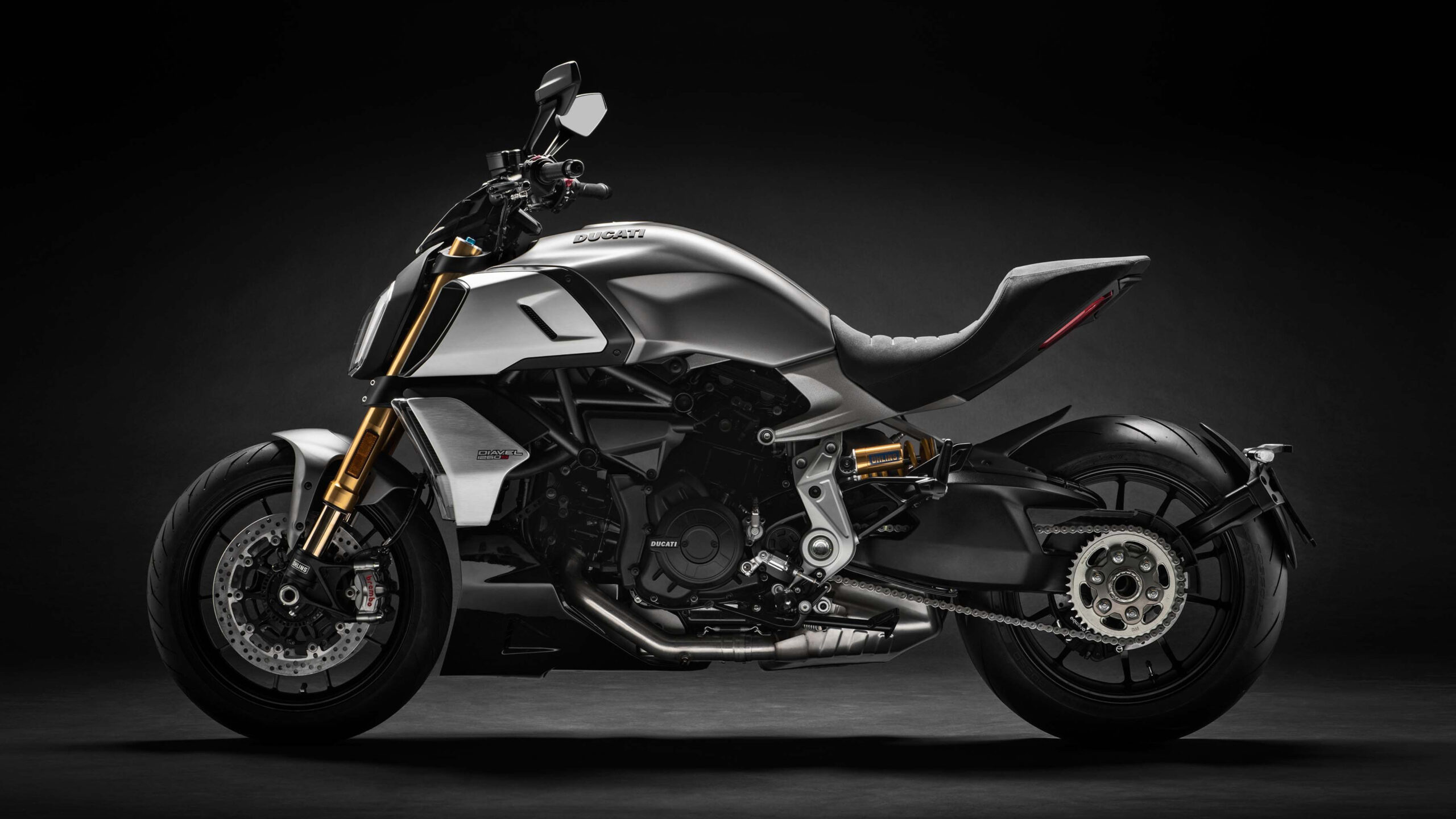 Ducati XDiavel, Dominant presence, Unforgettable riding experience, Striking aesthetics, 2560x1440 HD Desktop