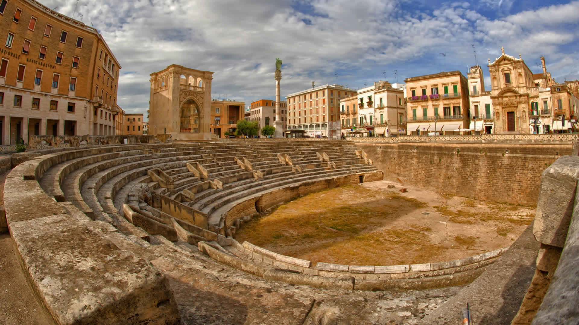 Lecce, Travels, Browsing experience, Accept cookie information, 1920x1080 Full HD Desktop