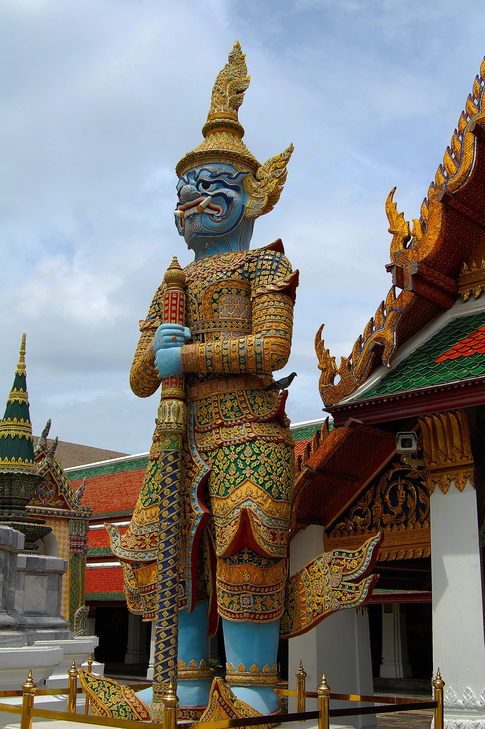 Grand Palace Bangkok, Scuba diving destination, Thai beauty, 1710x2560 HD Phone