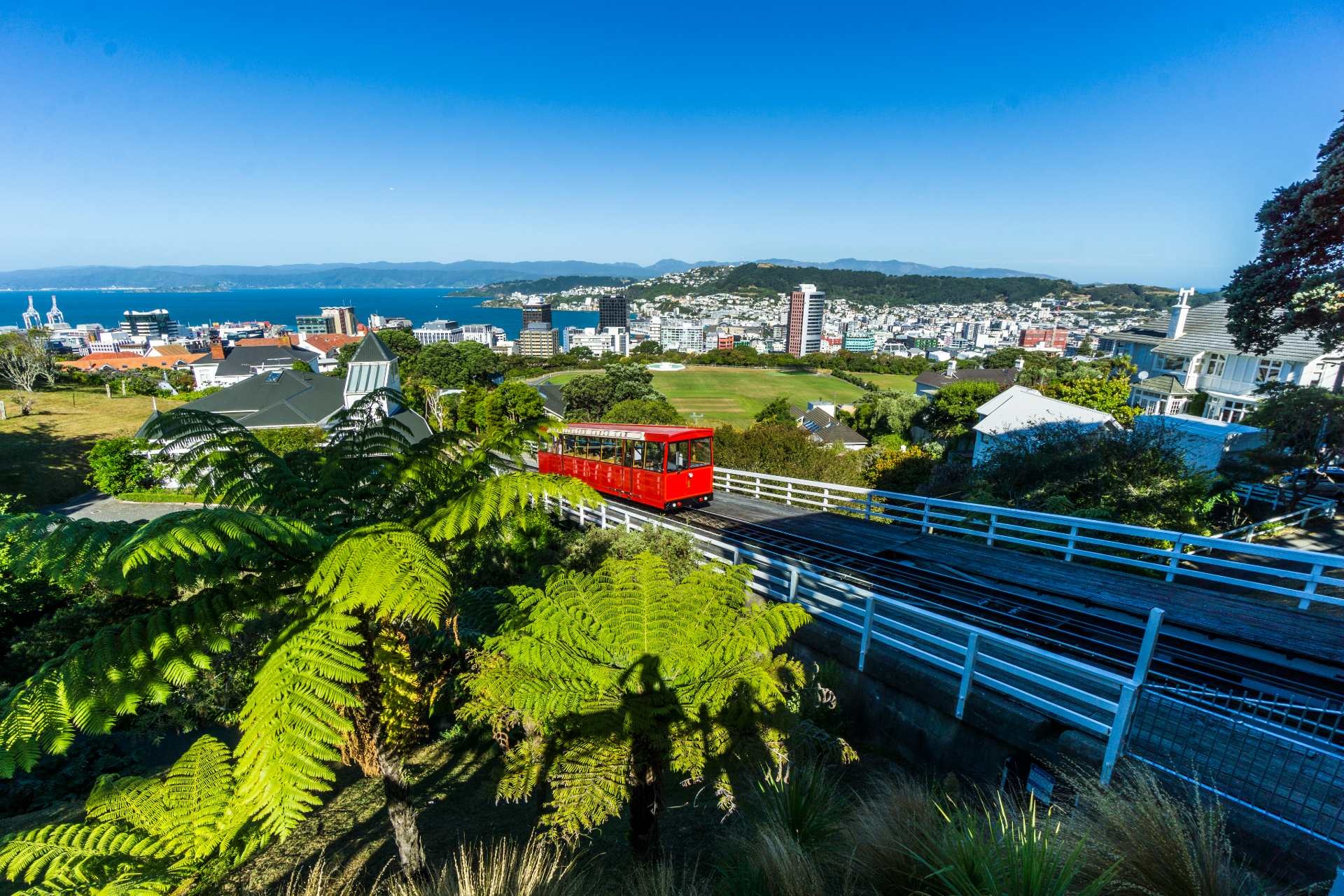 Wellington, New Zealand, Spectacular Destination, Spotlight, 1920x1280 HD Desktop