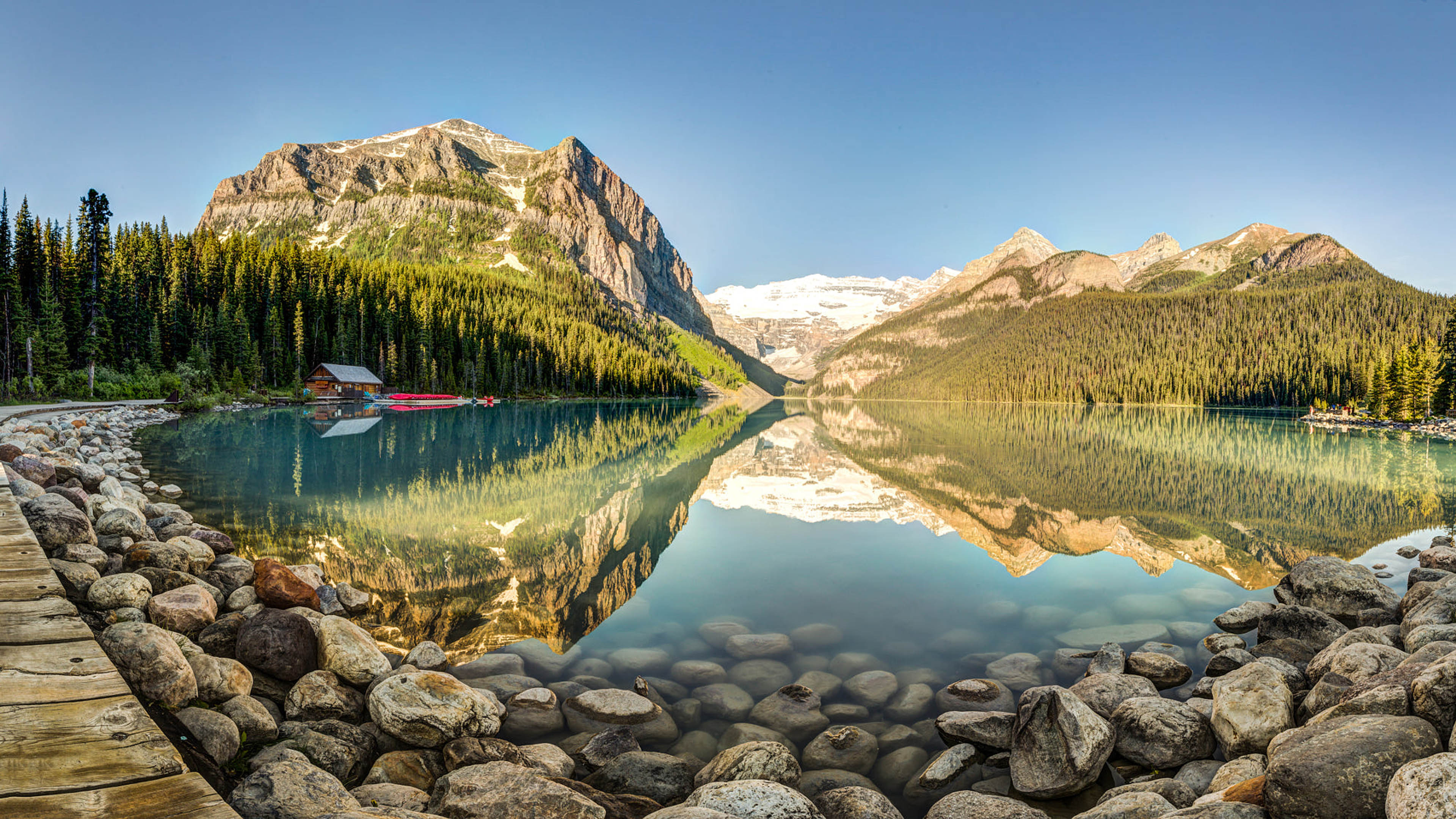 Lake Louise ski resort, Banff National Park, 3840x2160 4K Desktop