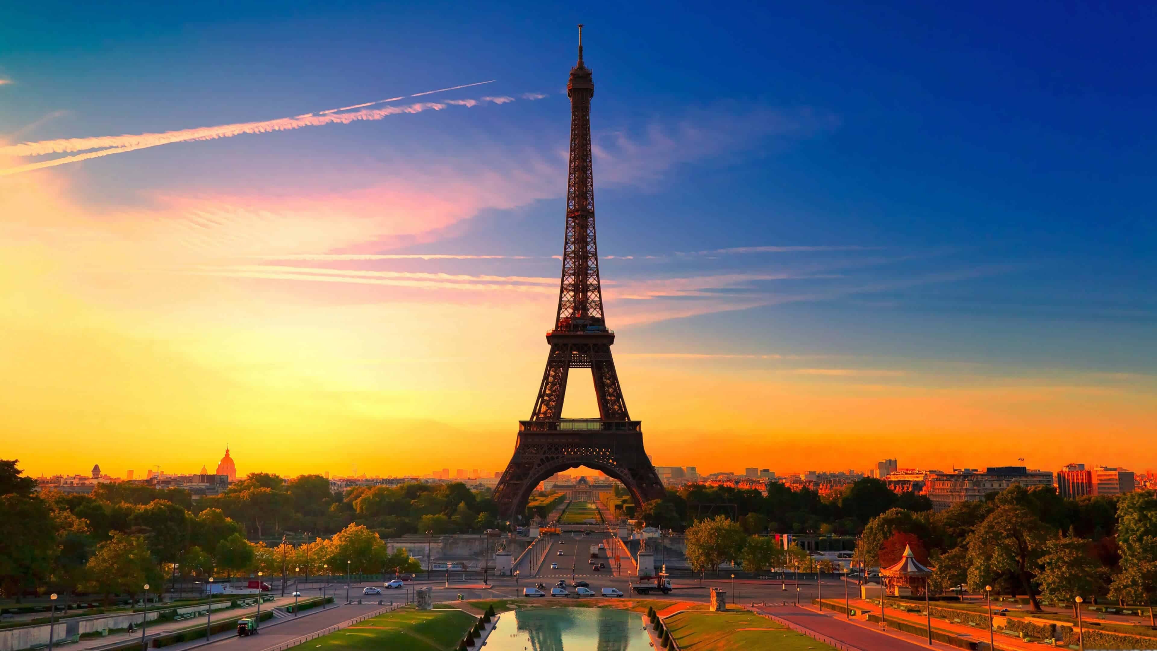 France: Eiffel Tower At Sunset, Paris, Field of Mars, Landmark. 3840x2160 4K Background.