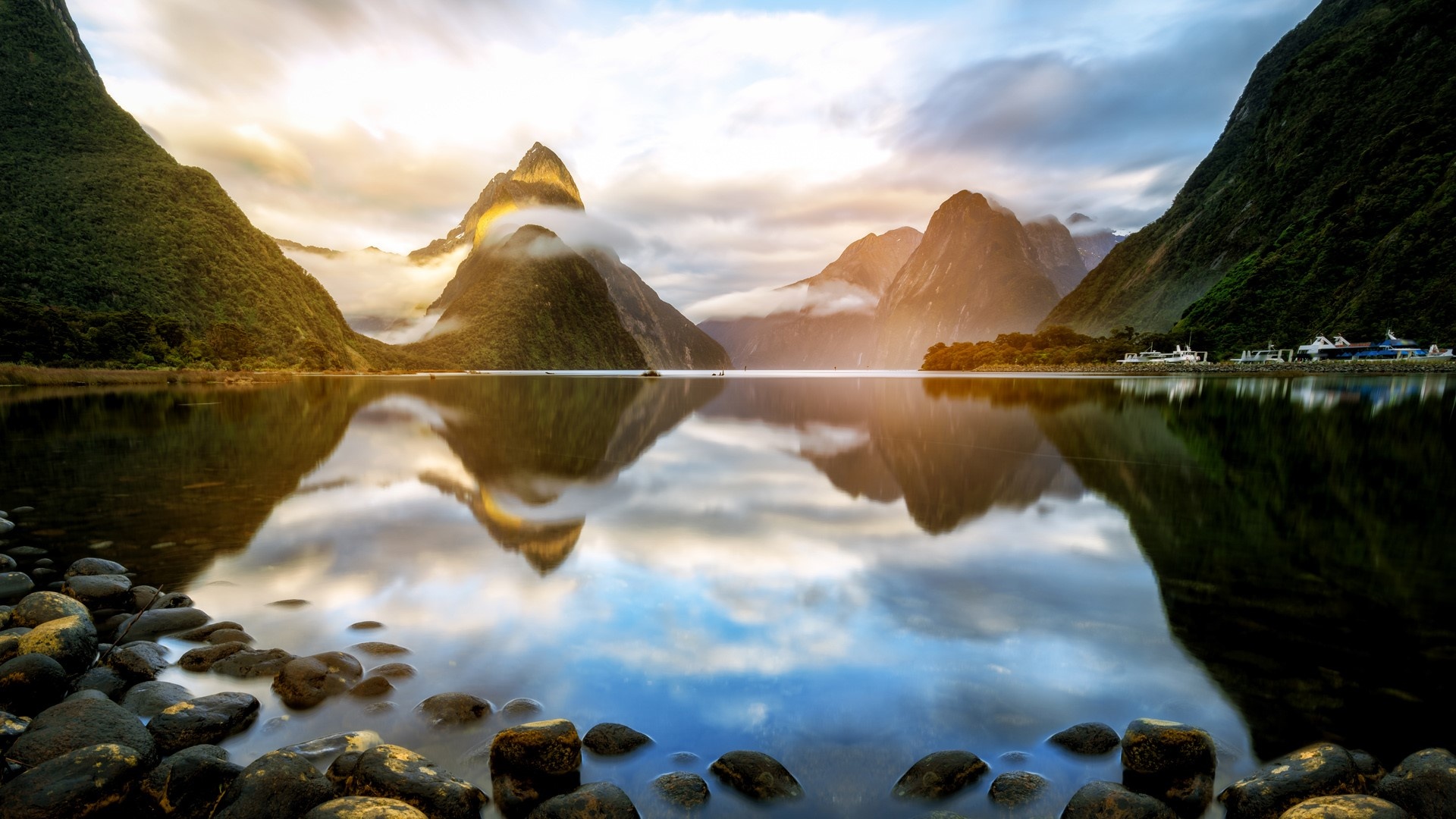 Mitre Peak, Milford Sound, Fiordland National Park, New Zealand's beauty, 1920x1080 Full HD Desktop