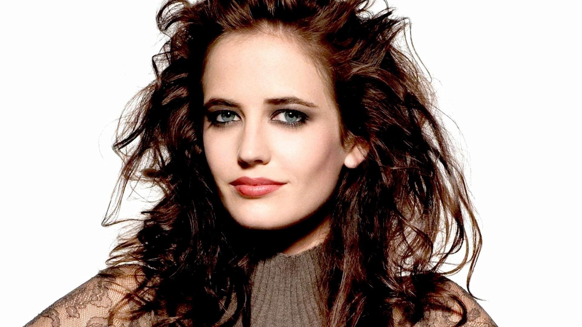 Eva Green: Was nominated for Choice Movie: Fantasy Actress at the 2017 Teen Choice Awards. 1920x1080 Full HD Background.