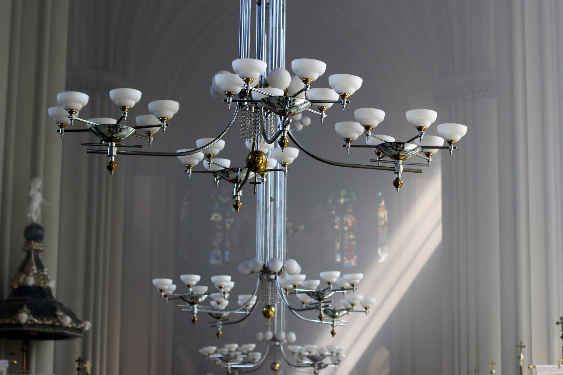 Spotlights image, Church chandelier, Cathedral, Architectural grandeur, 1920x1280 HD Desktop