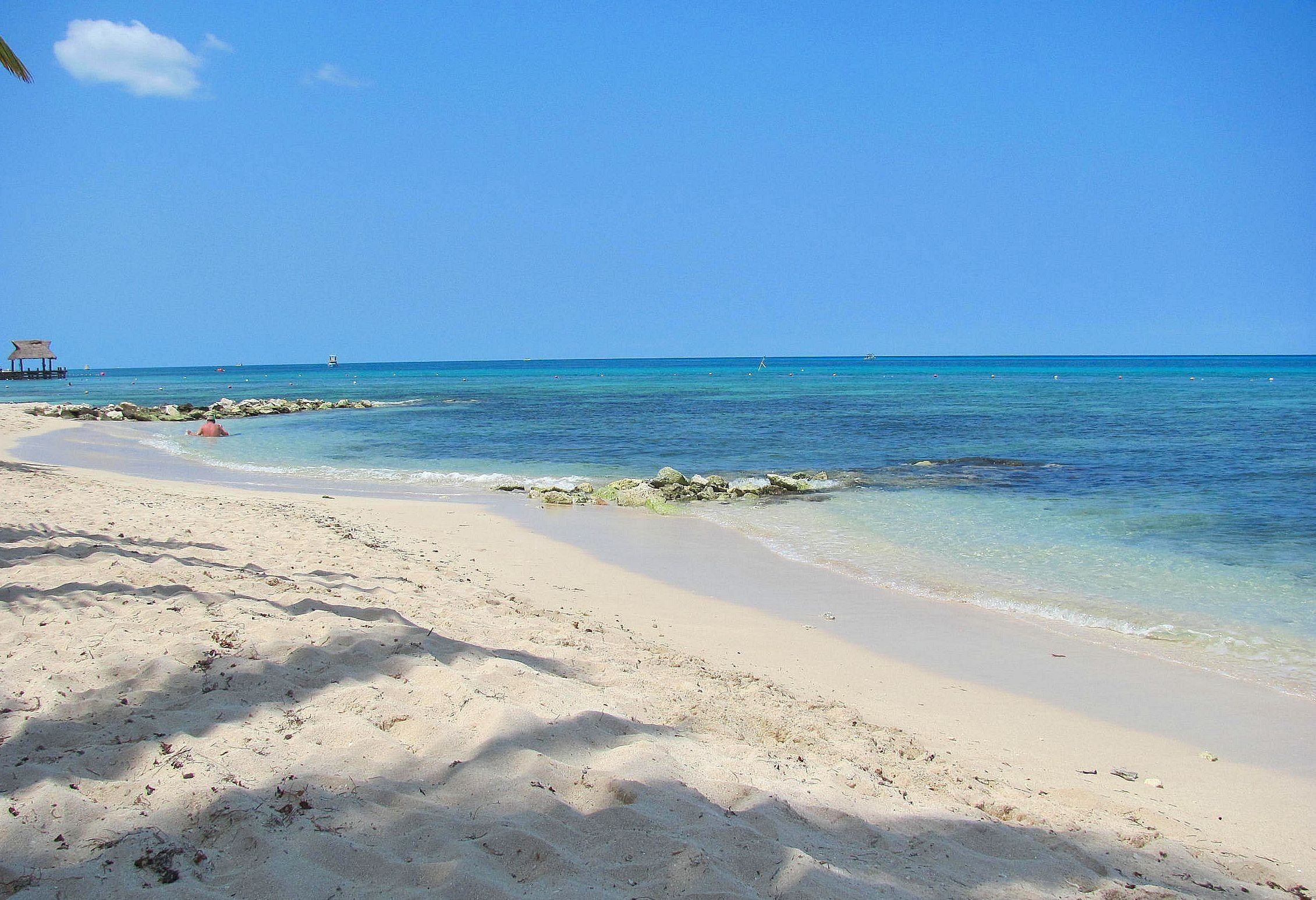 Cozumel shoreline, Pristine beaches, Outdoor paradise, Coastal haven, 2270x1550 HD Desktop