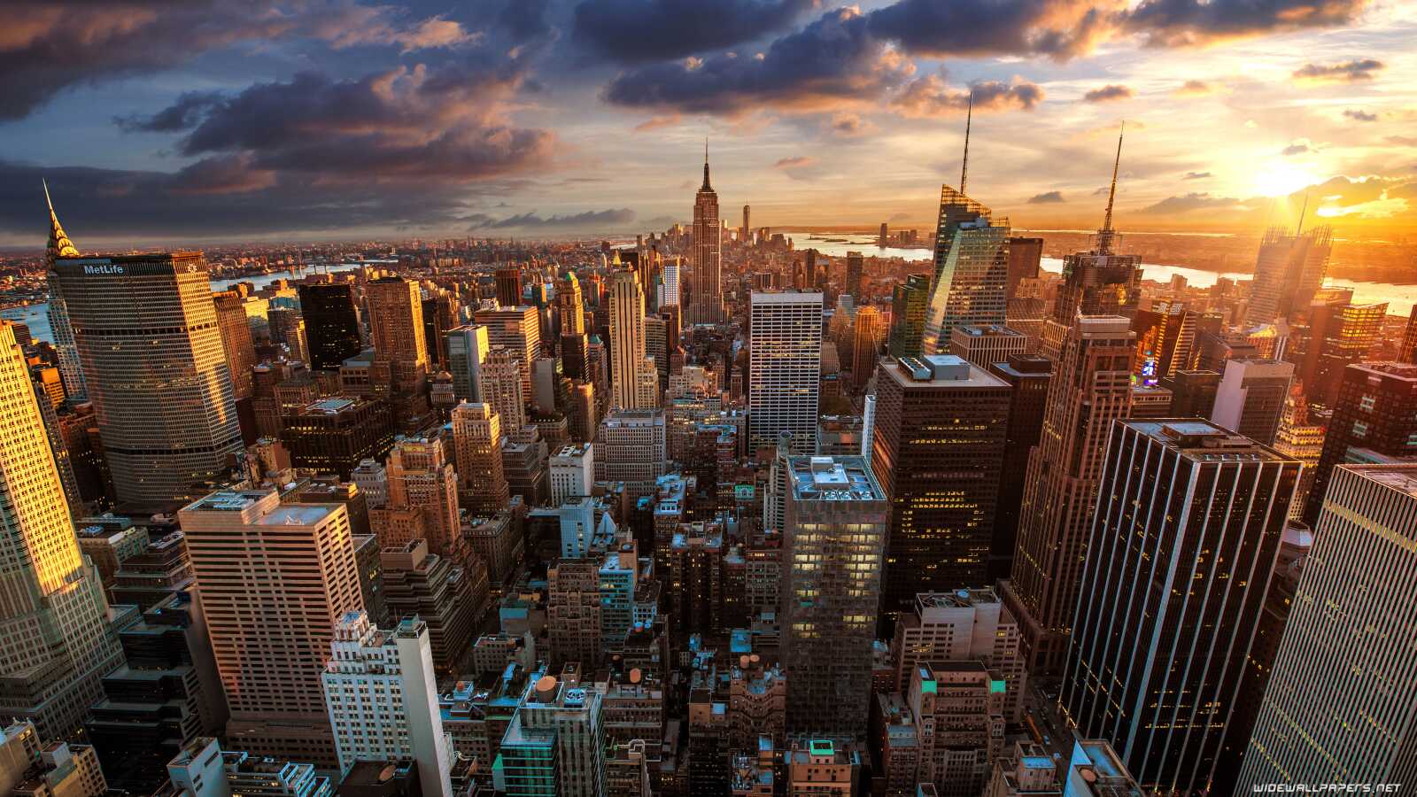 New york is one of the largest cities in the world it was фото 82